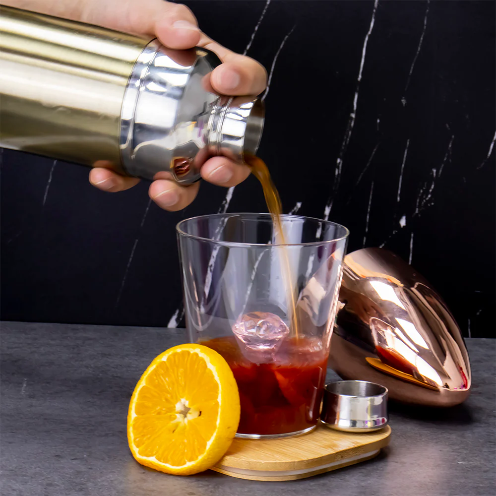 Coctelera Shaker de Bebidas en Forma de Bala - Image 4